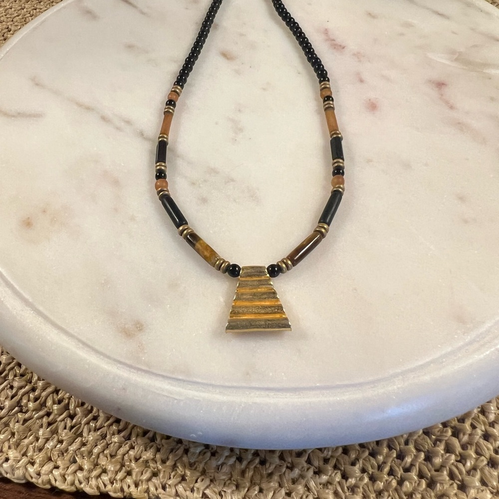 Vintage Black and Gold Beaded Necklace